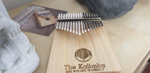 Kalimba 17 notes en Bois de Pin - Marque "The Kalimba" - Acheter Kalimba artisanal - Thekalimba ❤️️